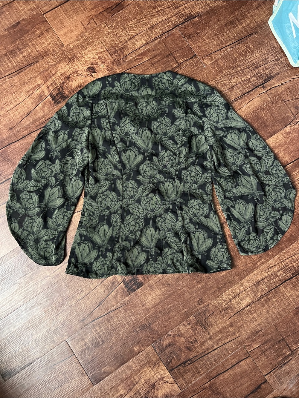 ANNE FONTAINE green and black floral leaf print 3/4 long sleeve top shirt blouse - Picture 10 of 11